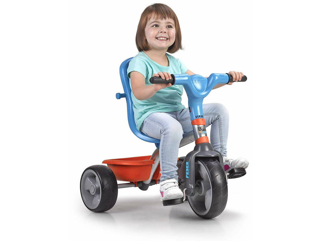 Triciclo Baby Plus Music Famosa 800012100