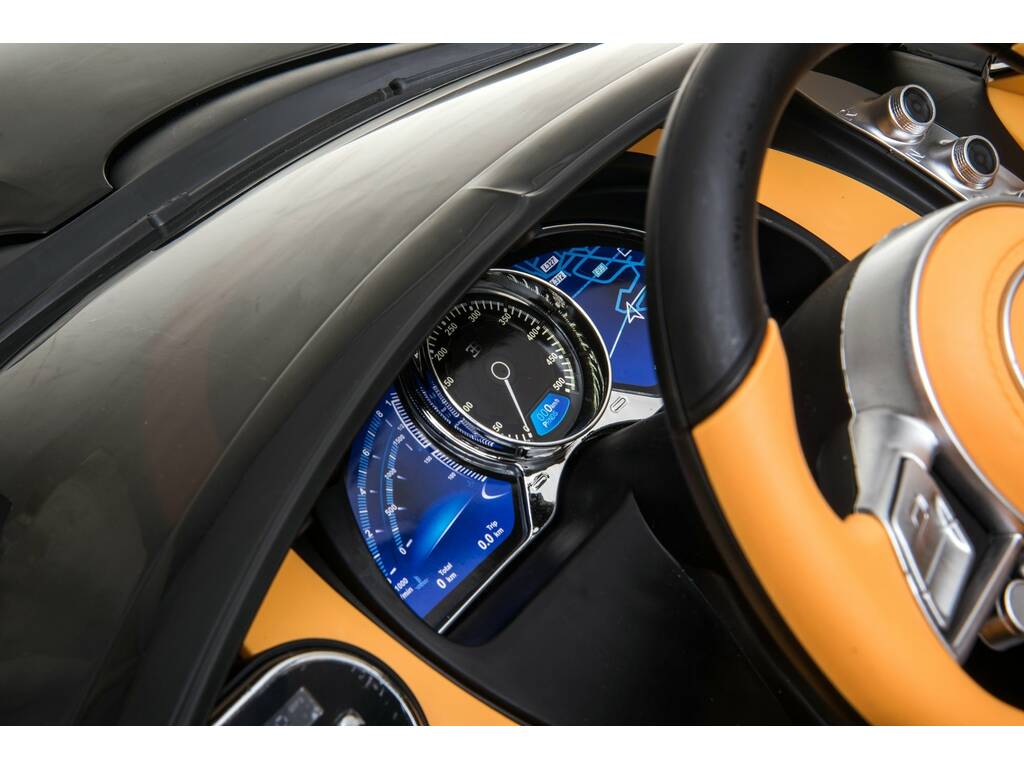 Auto Batteria Bugati Chiron 12 V. 2.4 GHZ