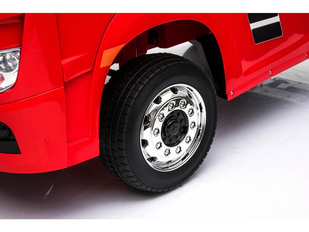 Camion Mercedes 12 v. Télécommande 2.4 G