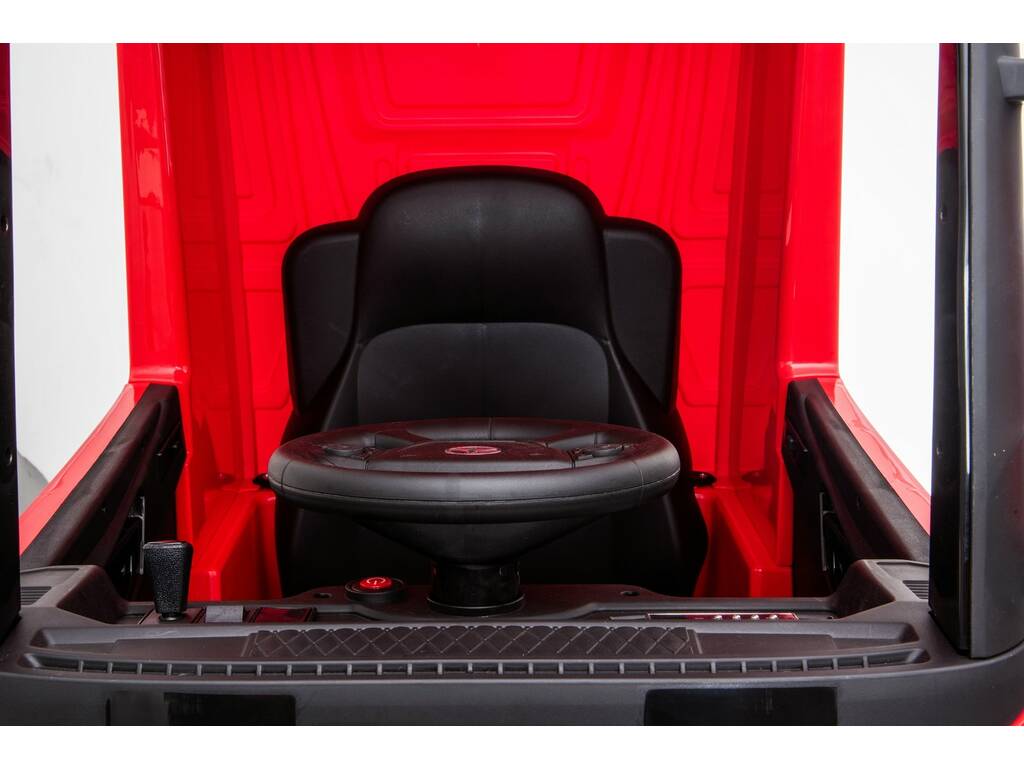 Camion Mercedes 12 v. Télécommande 2.4 G