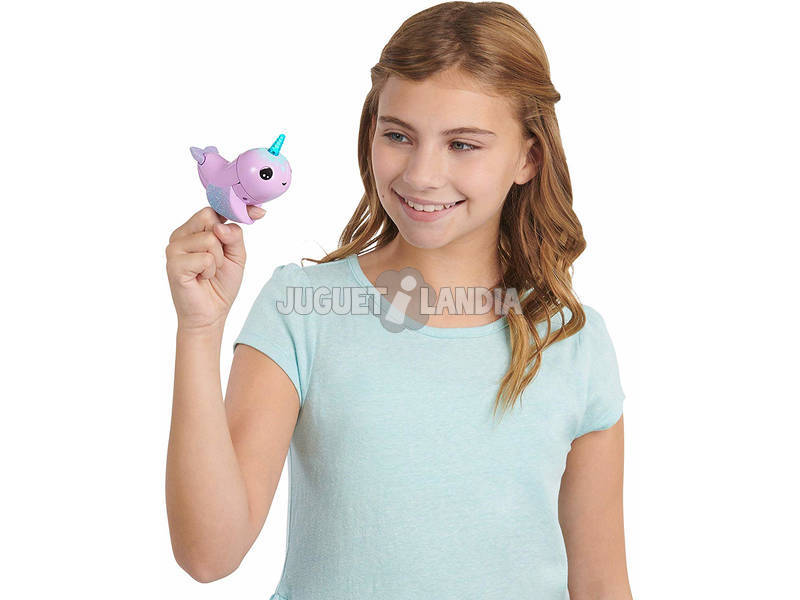 Fingerlings Light Up Narwhal Nelly WowWee 3696