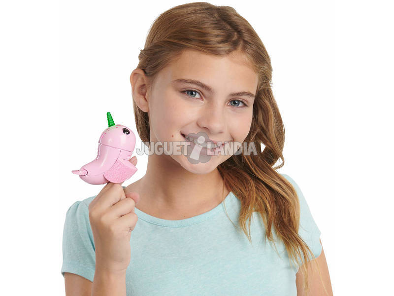 Fingerlings Light Up Narwhal Rachel WowWee 3697