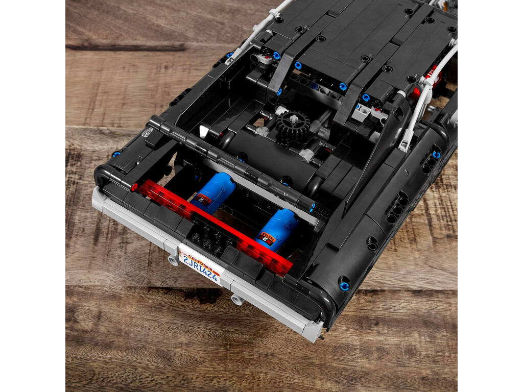 Lego Technic Dom’s Dodge Charger 42111