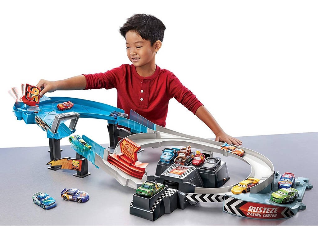 Cars RustEze Doppio Circuito di Corse Mattel GNW06
