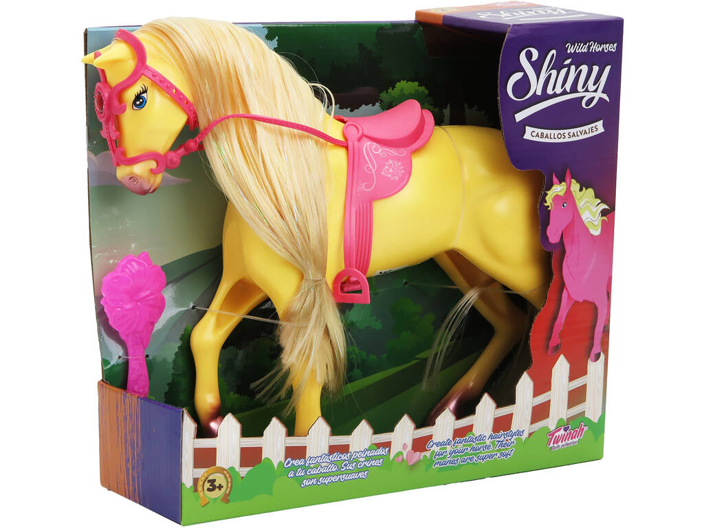 Cheval Jaune au Poil Long et Brosse
