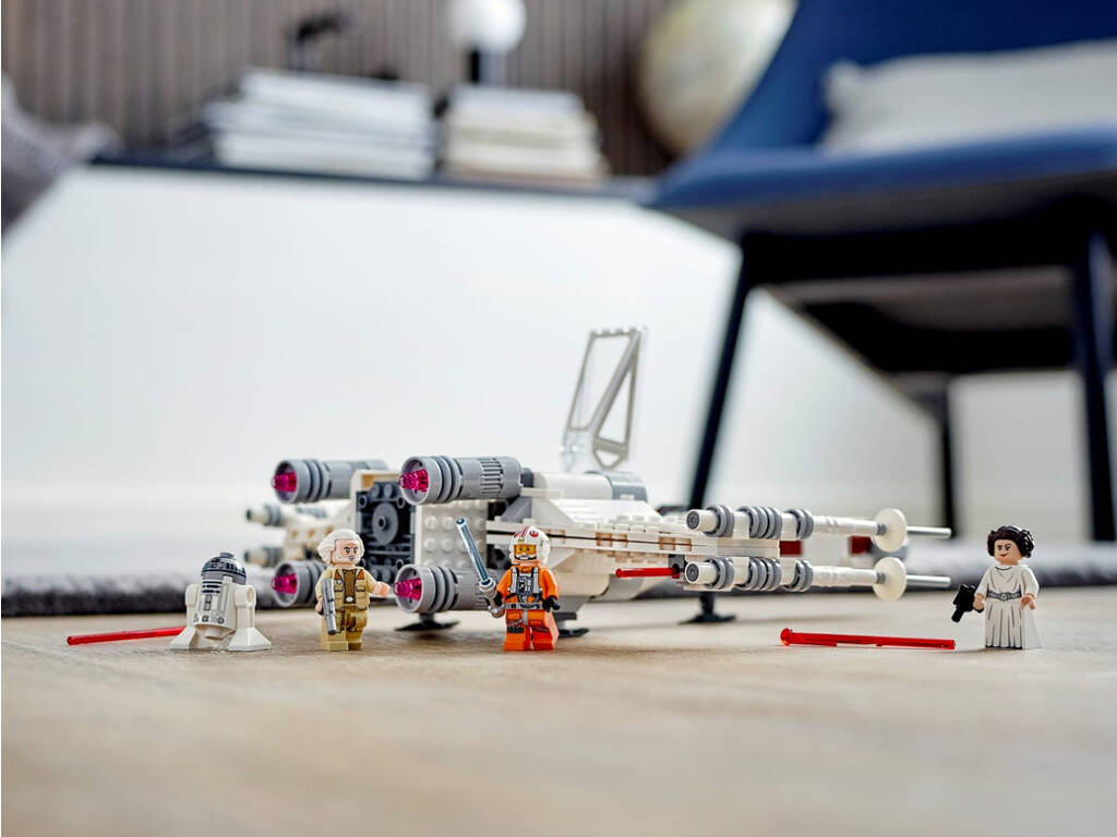 Lego Star Wars Caza Ala X de Luke Skywalker 75301