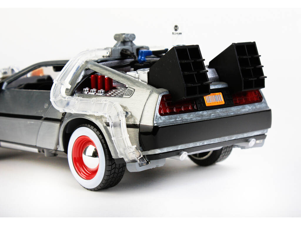 Voiture Retour vers le Futur III en Métal 1:24 Machine à Voyager dans le Temps Simba 253255027