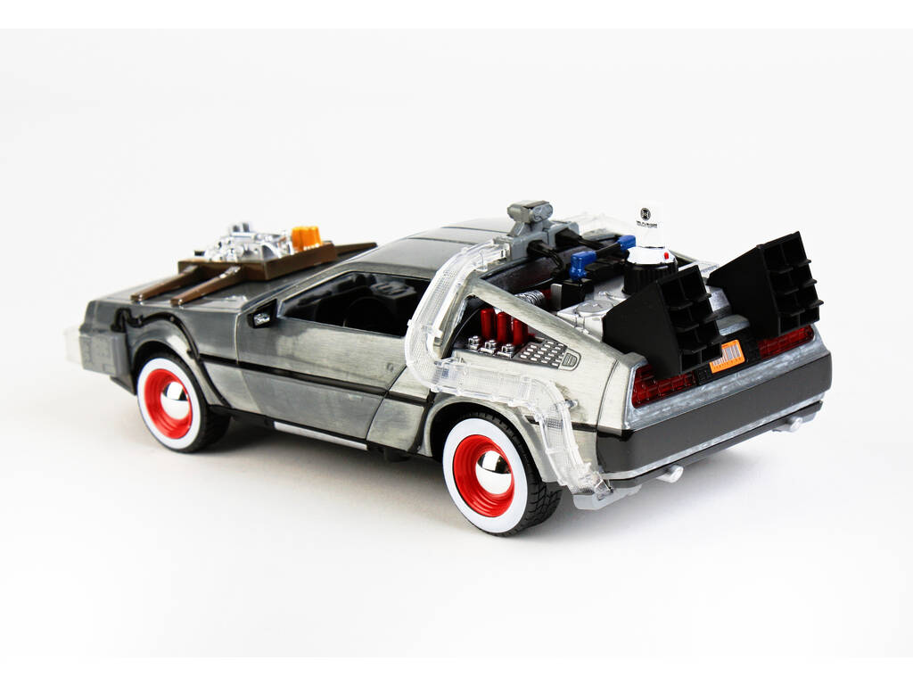 Voiture Retour vers le Futur III en Métal 1:24 Machine à Voyager dans le Temps Simba 253255027