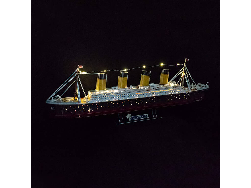 Puzzle 3D Titanic con Led World Brands L521H
