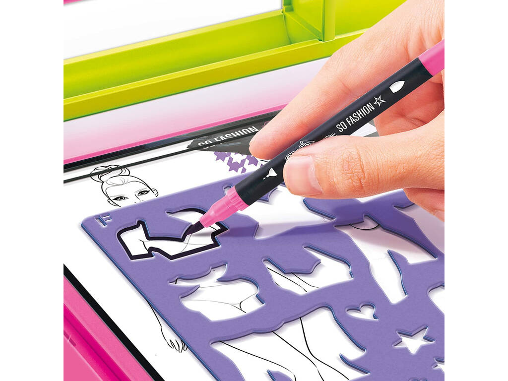 Styliste Studio Canal Toys OFG232