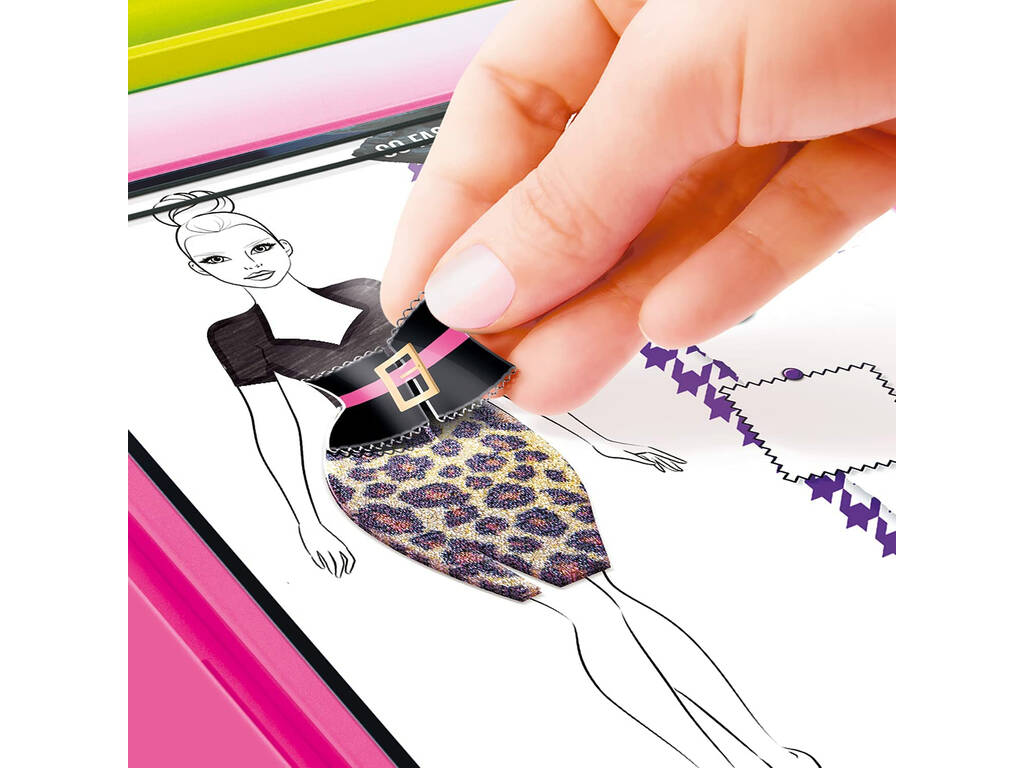 Styliste Studio Canal Toys OFG232