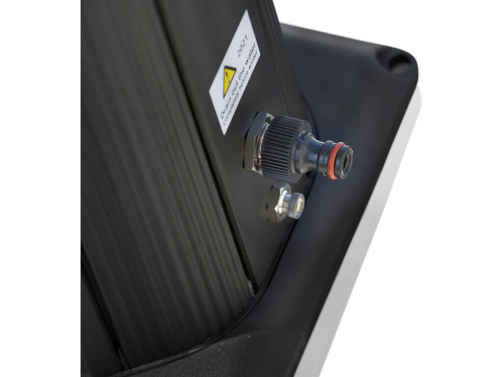 Doccia solare Premium in alluminio da 38 l con lavapiedi Gre DSALP38B
