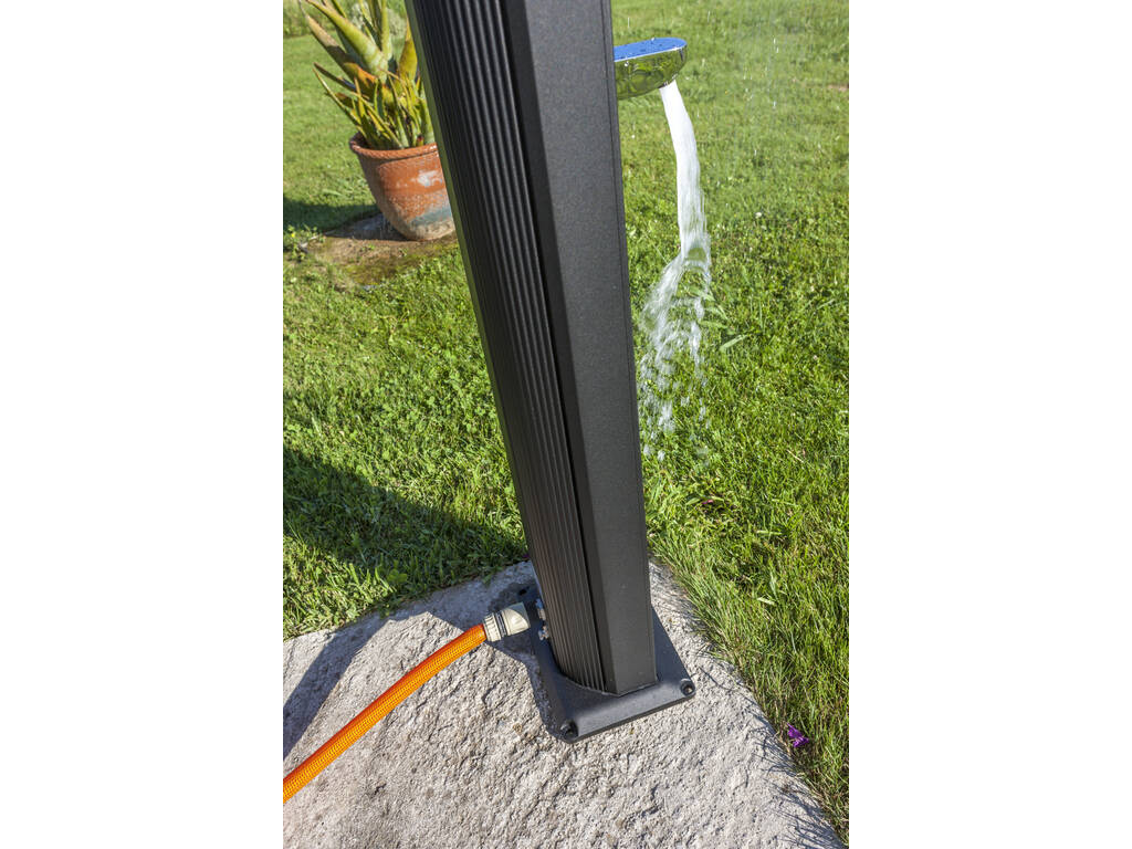 Doccia solare Premium in alluminio da 38 l con lavapiedi Gre DSALP38B