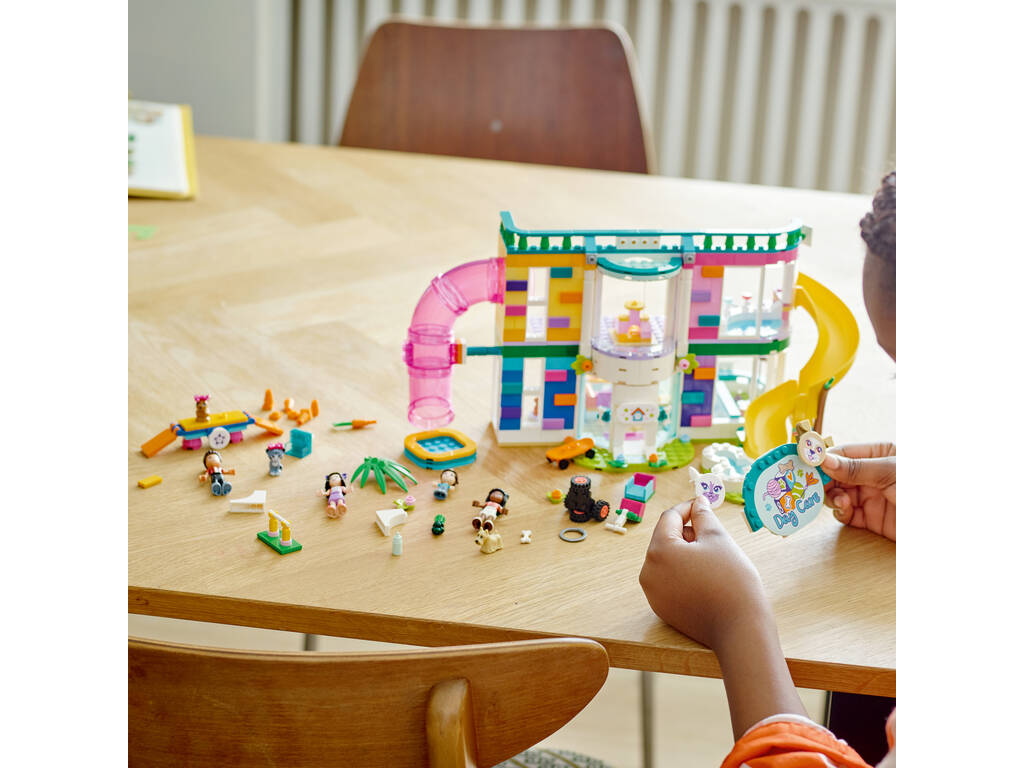 Centre de jour pour animaux Lego Friends 41718