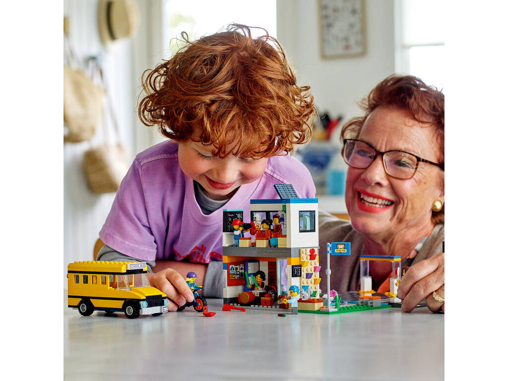 Lego City School Day 60329