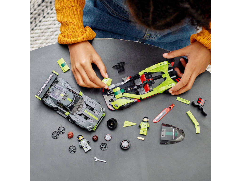 Lego Speed Champions Aston Martin Valkyrie AMR Pro et Aston Martin Vantage GT3 76910