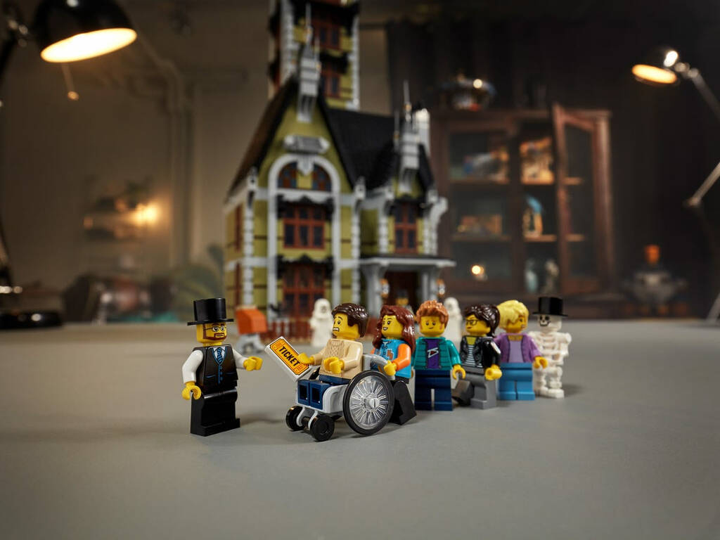 Lego Exclusive Casa stregata da fiera 10273