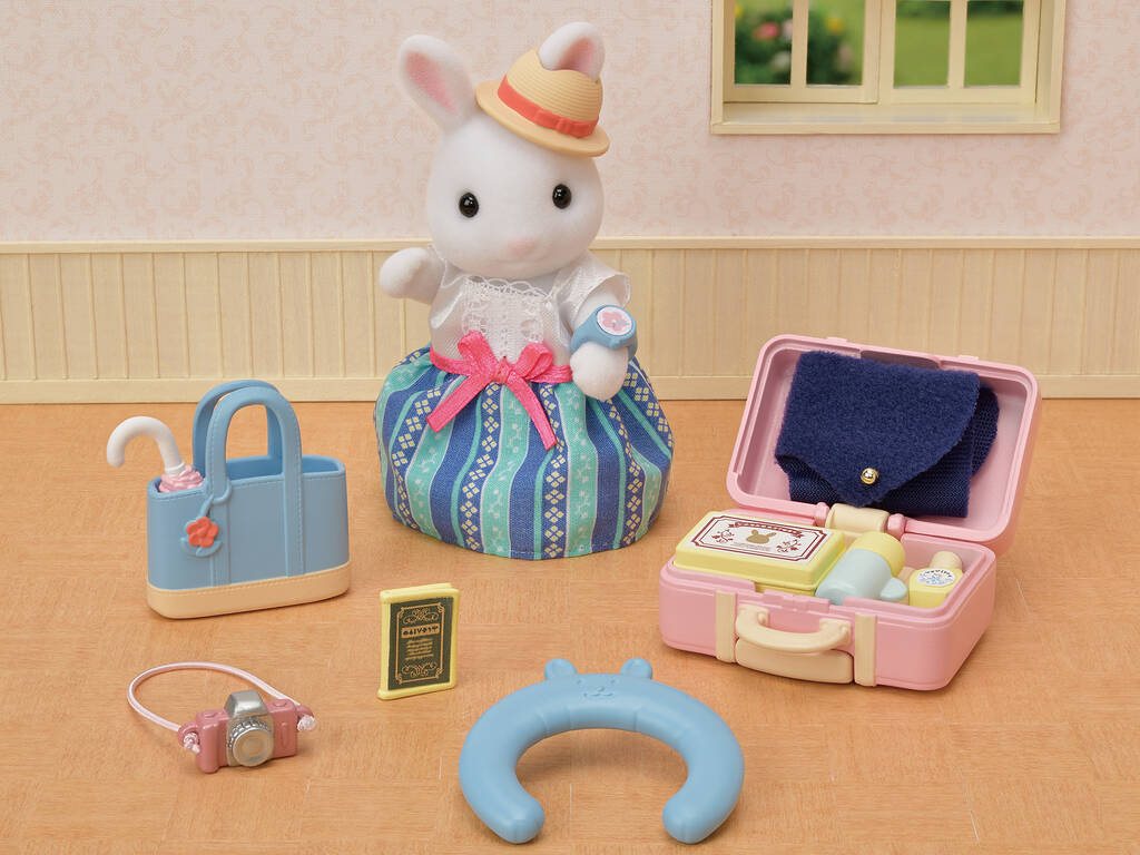 Sylvanian Families Emilie Snow Rabbit Travel Set Epoch To Imagine 5641