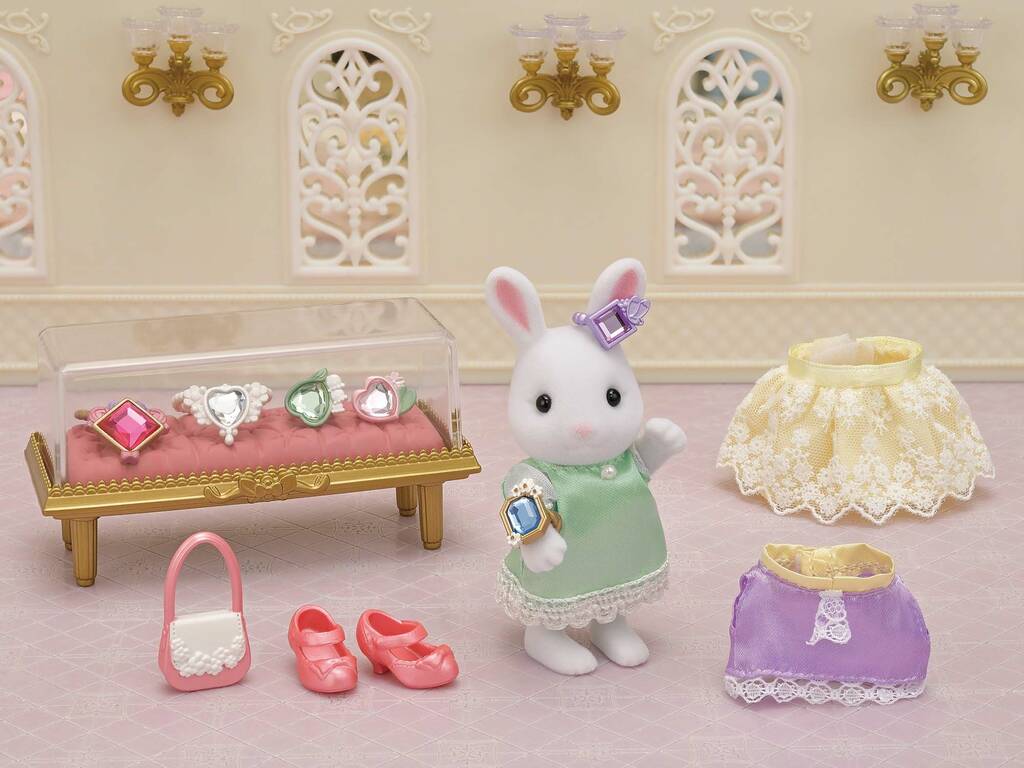 Sylvanian Families Town The Ruby Epoch Fashion Imagination Case 5647