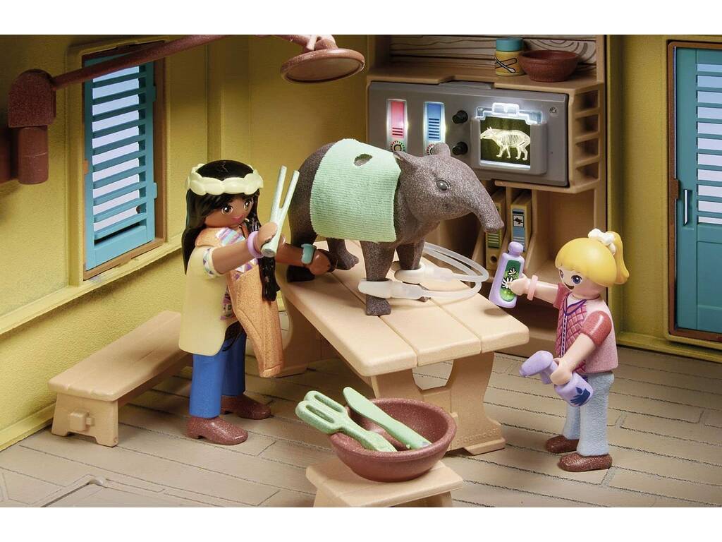 Playmobil Wiltopia Animal Care Centre 71007
