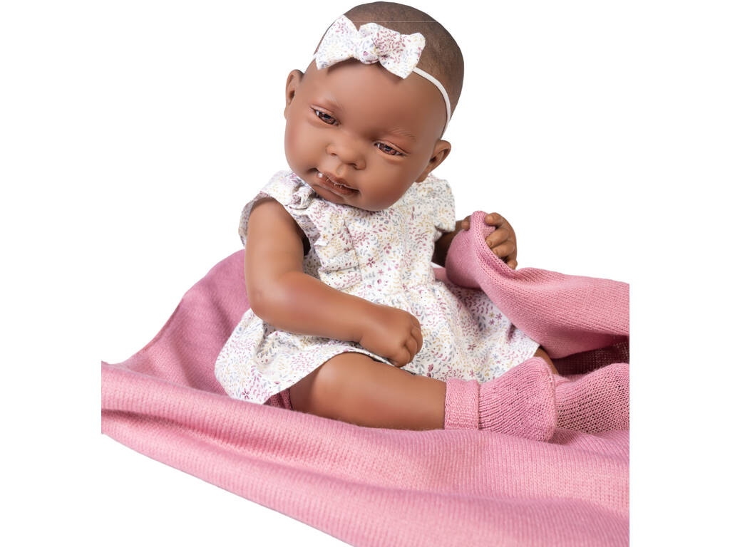 Muñeco Recién Nacida Mulata con Mantita 42 cm. Antonio Juan 50288