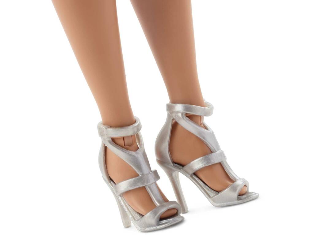 Barbie Signature Looks Bruna Curvy Mattel HBX95