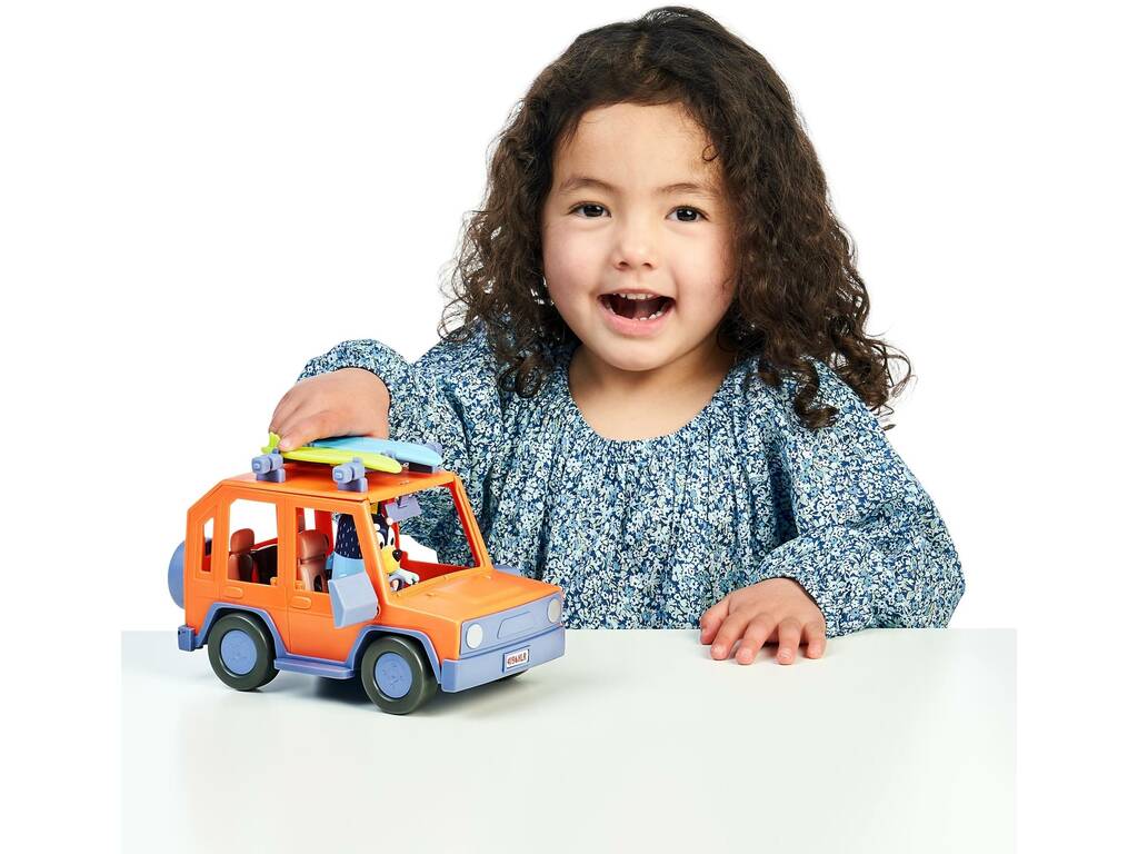 Bluey Family Cruiser con figura Famosa BLY03000