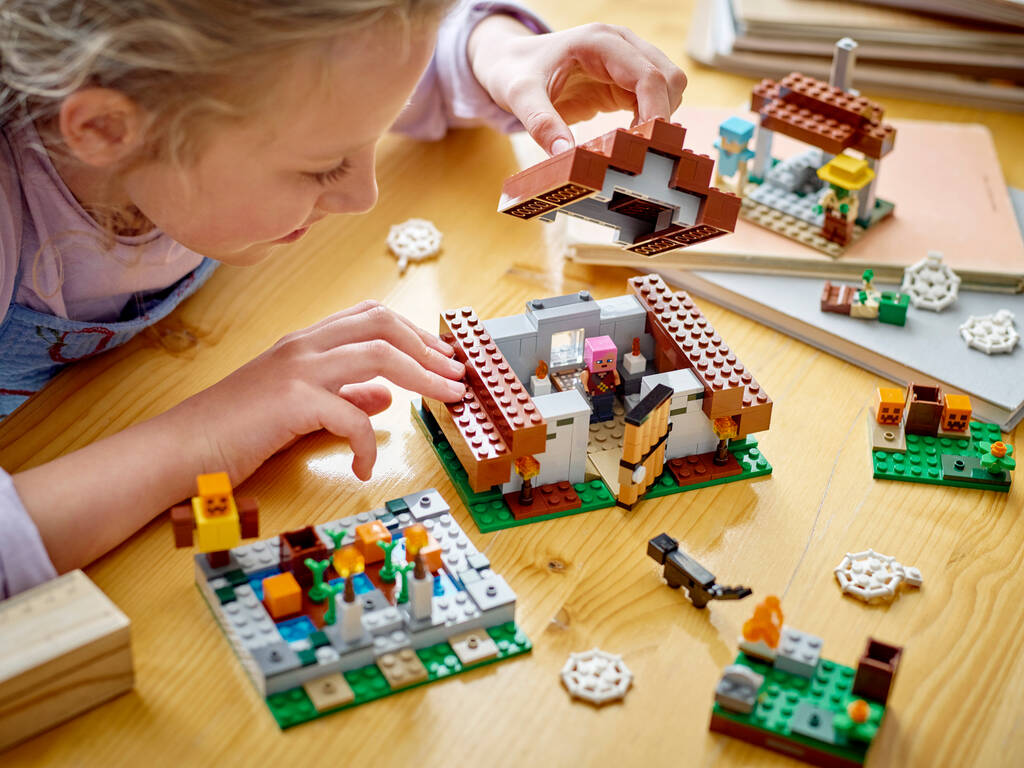 Lego Minecraft Il Villaggio Abbandonato 21190