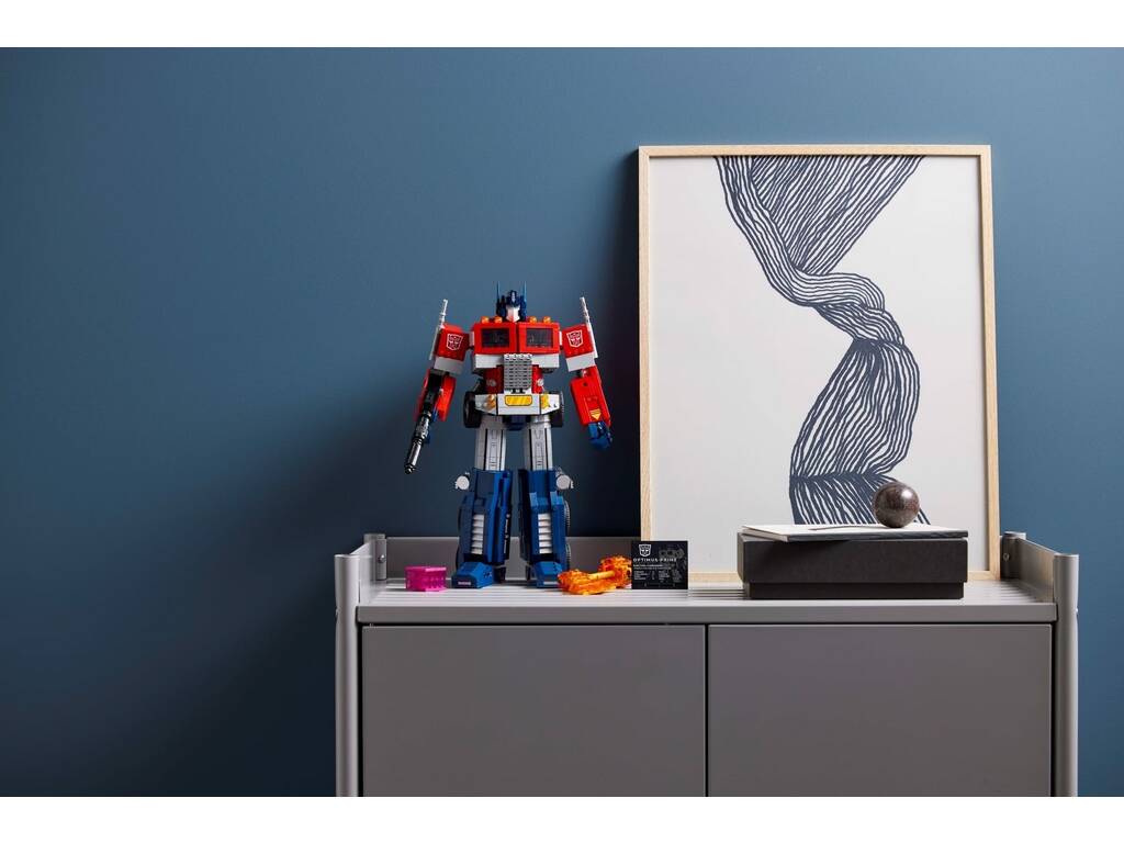 Lego Icons Transformers Optimus Prime 10302
