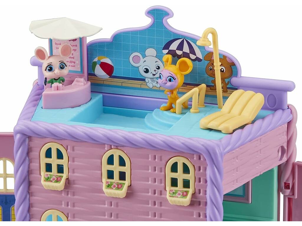 Mouse In The House Il Grand Hotel Stilton Hamper CO07396