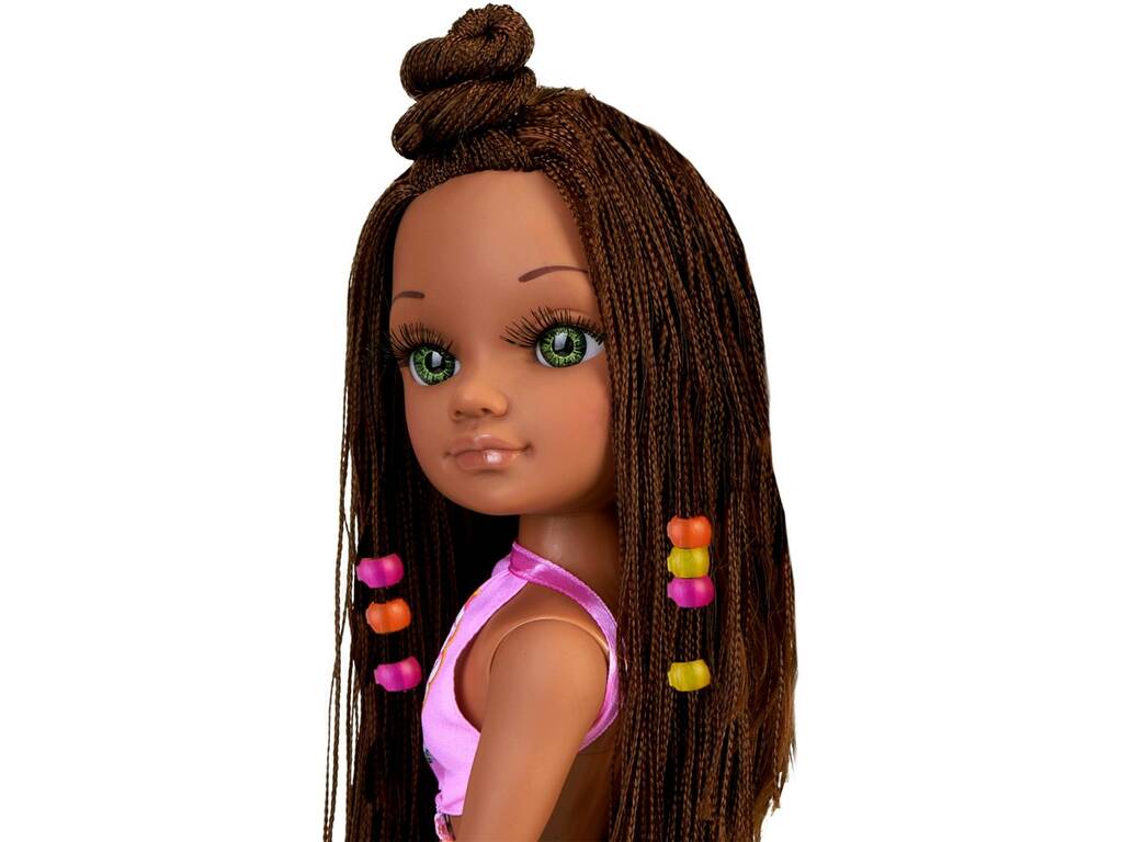 Nancy un jour de tresses cheveux bruns Famosa NAC20000