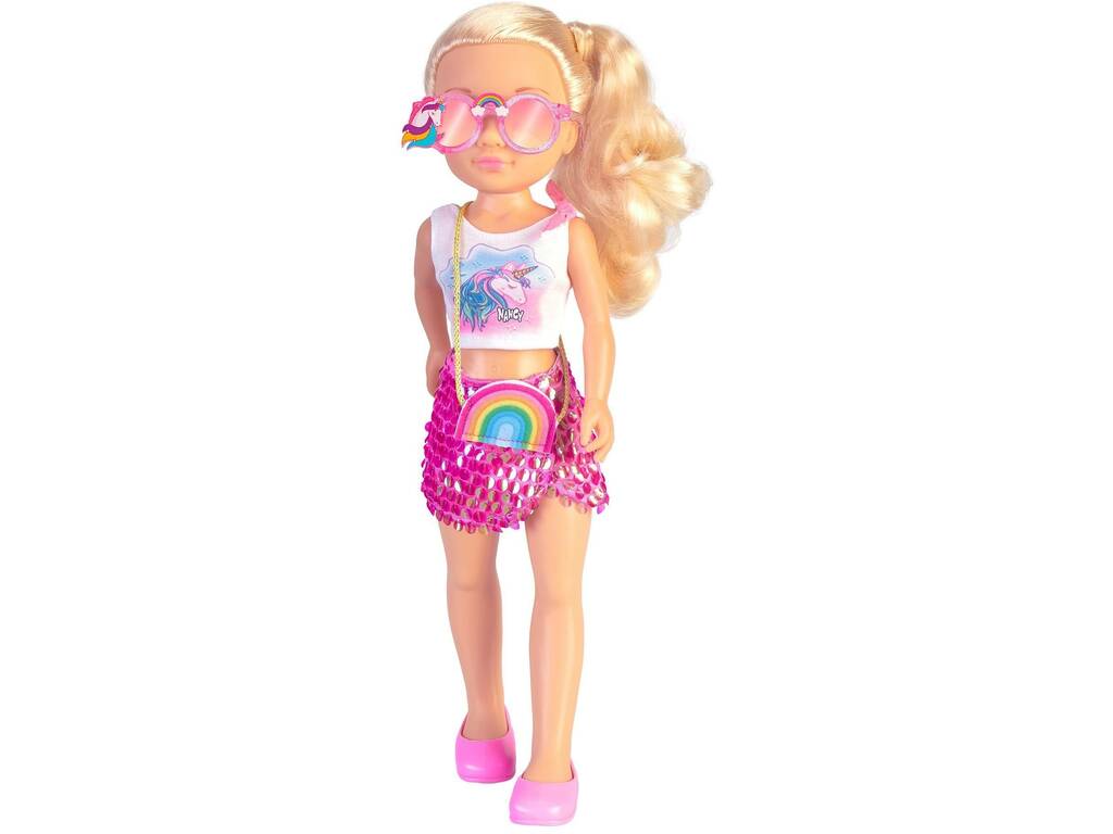 Robe d'un jour Nancy avec un look de licorne Famosa NAC30000