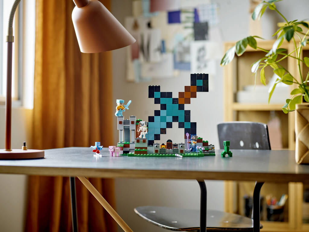 Lego Minecraft La Fortification Epée 21244 