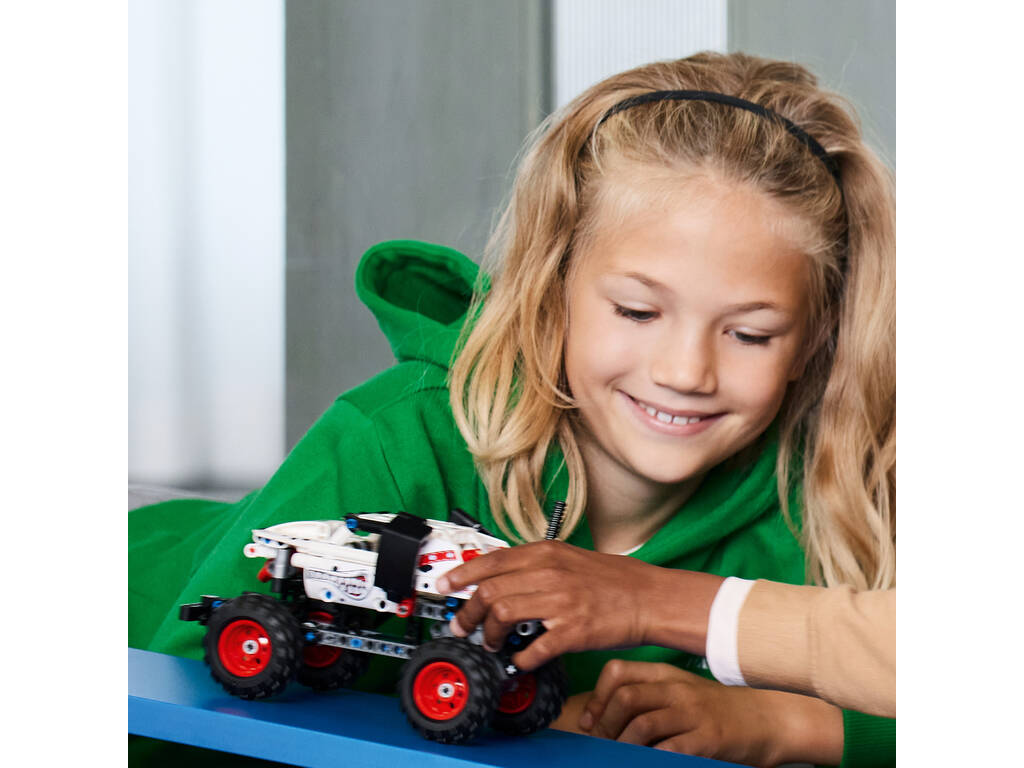 Lego Technic Monster Mutt Dalmatian 42150