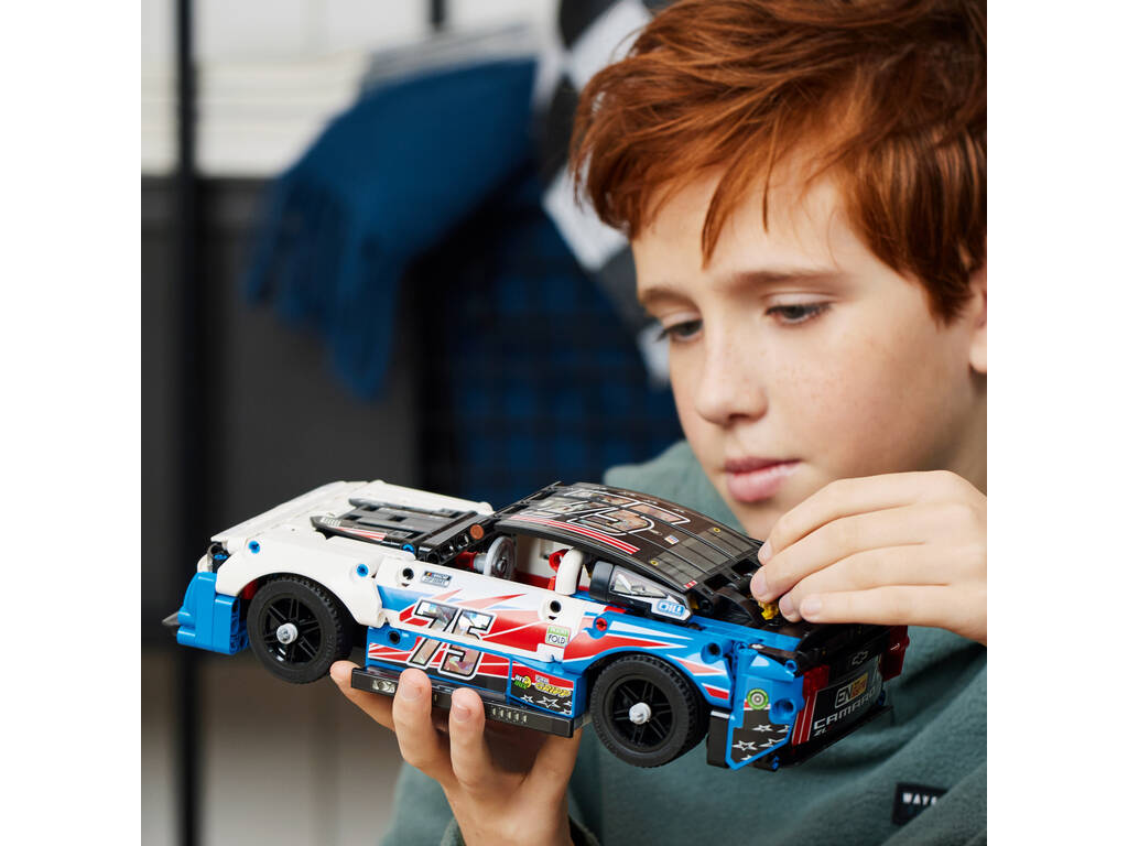 Lego Technic Nascar Next Gen Chevrolet Camaro ZL1 42153