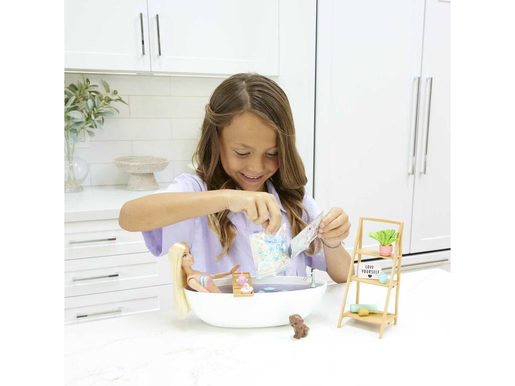 Barbie Benessere Bambola bionda con vasca da bagno Mattel HKT92