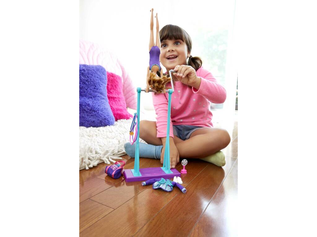 Barbie Team Stacie con Tuta da Ginnastica Mattel GBK59
