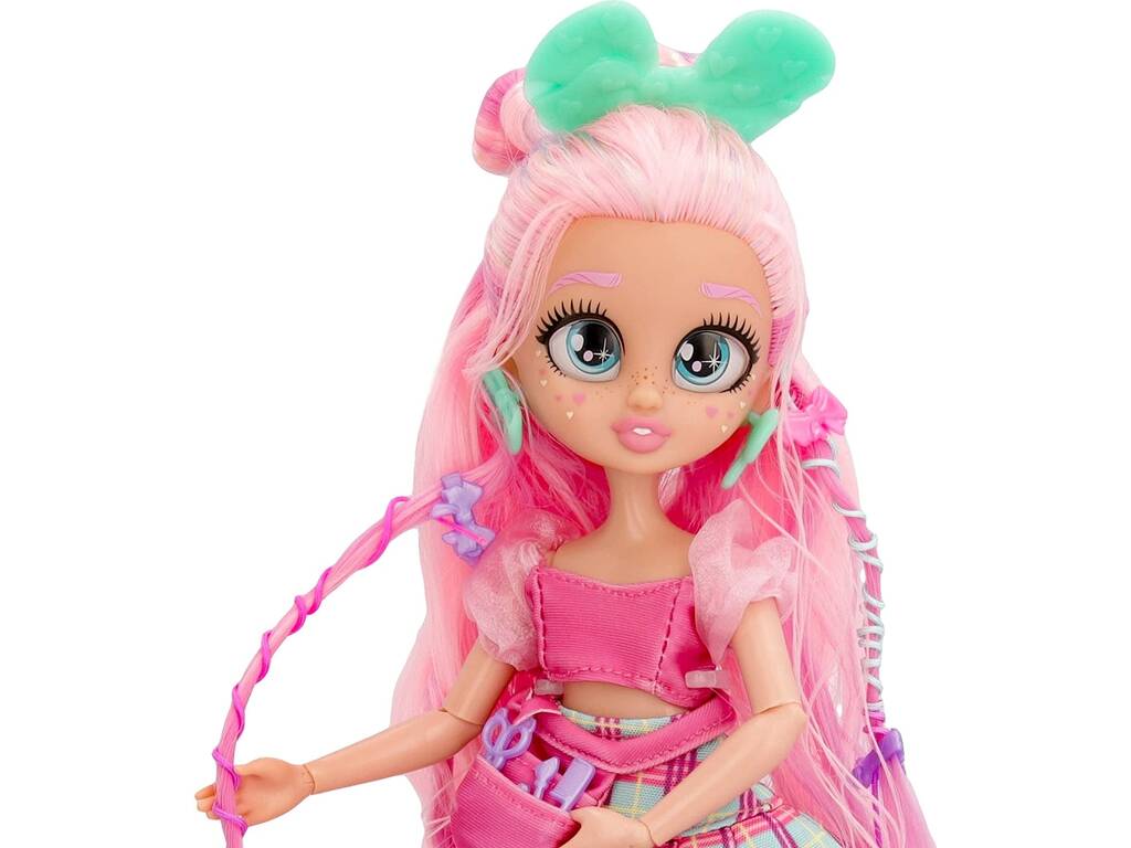 J'adore la poupée Giselle de VIP Pets VIP Hair Academy par IMC Toys 715196