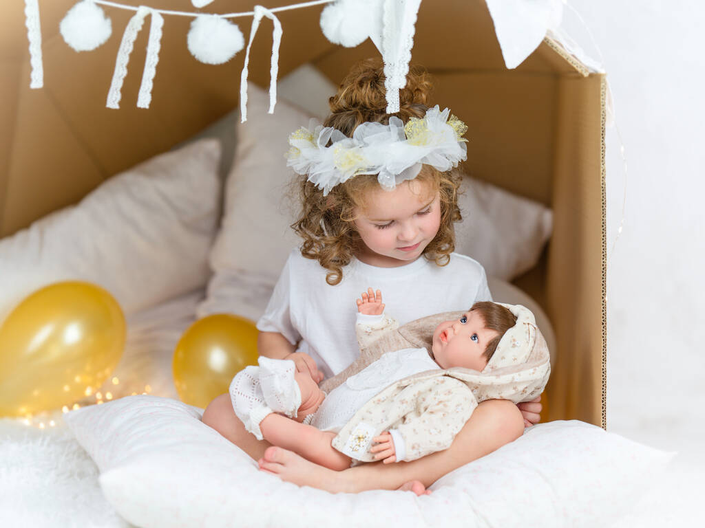 Bambola Alina Mousseline Newborn 45 cm di Marina & Pau 3001