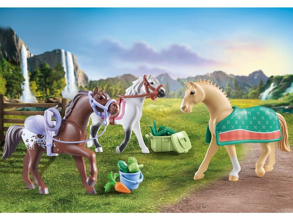 Playmobil Chevaux de la cascade Trois chevaux avec selles 71356