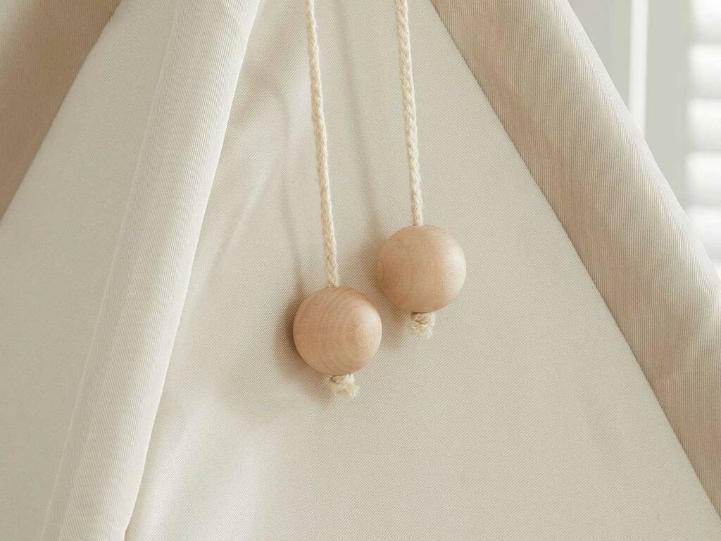 Casa Tipi beige con tappetino e cuscini