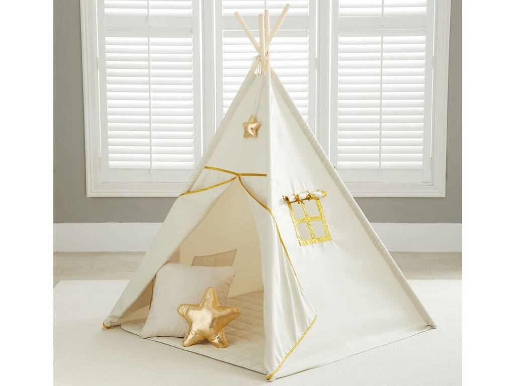 Maison Tipi beige et or avec tapis et coussins