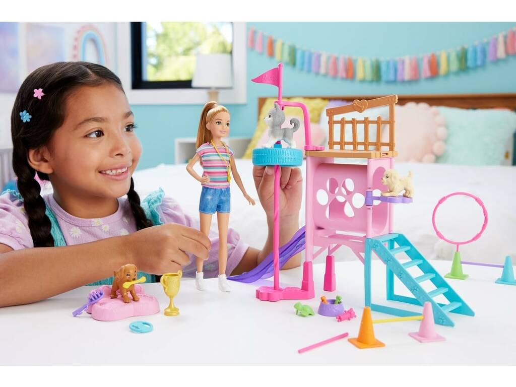 Barbie Stacie Alla Riscossa Parco Addestramento Cuccioli di Mattel HRM10