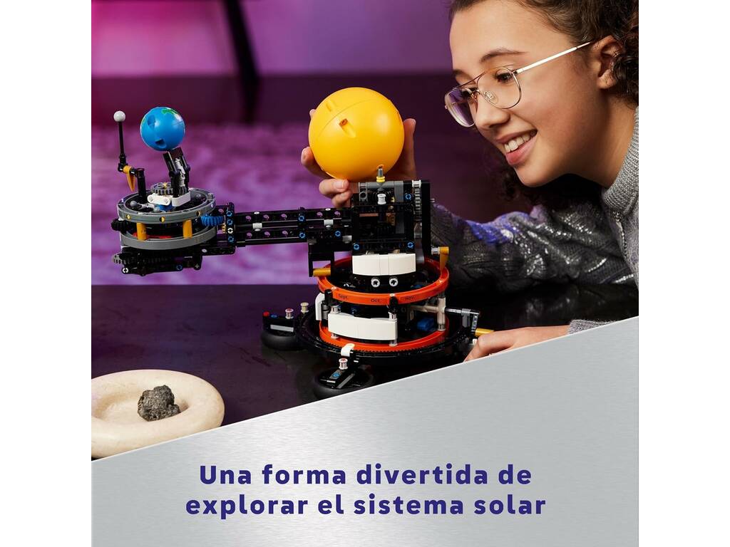 Lego Technic Space Planète Terre et Lune en orbite 42179