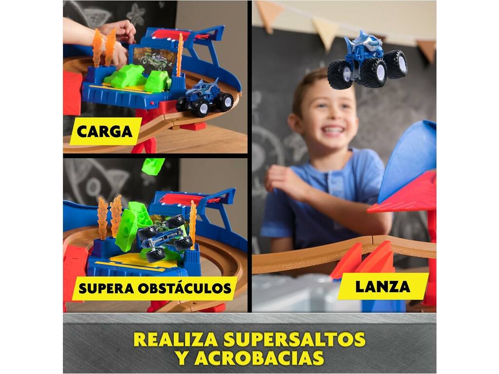 Monster Jam Supercharge Speedway con megalodonte e toro pazzo