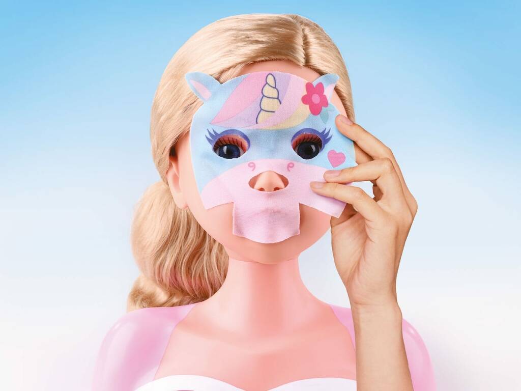 Busto di bellezza degli unicorni con accessori