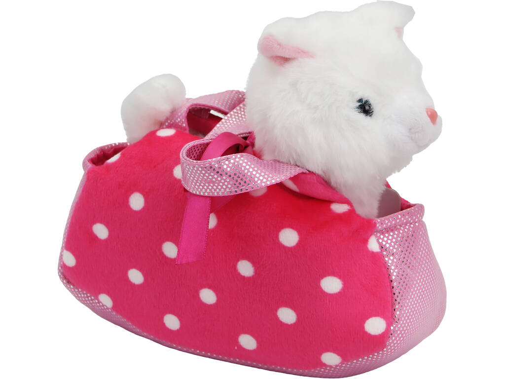 Chaton en peluche dans un sac de transport
