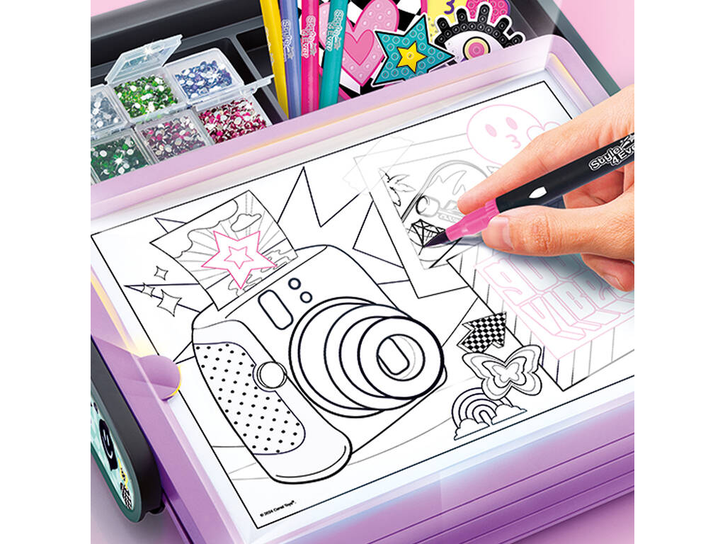Style 4 Ever 3 in 1 Luminous Case Canal Toys OFG300