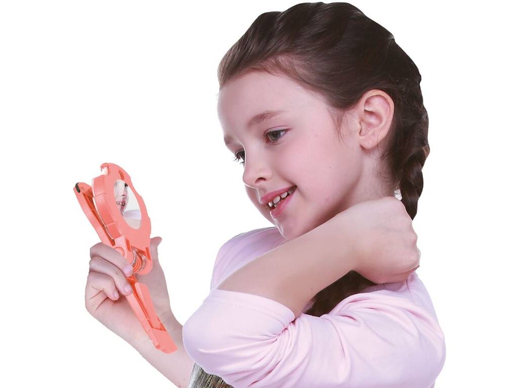 Accessoires de fantaisie Décorez vos cheveux avec un emporte-pièce