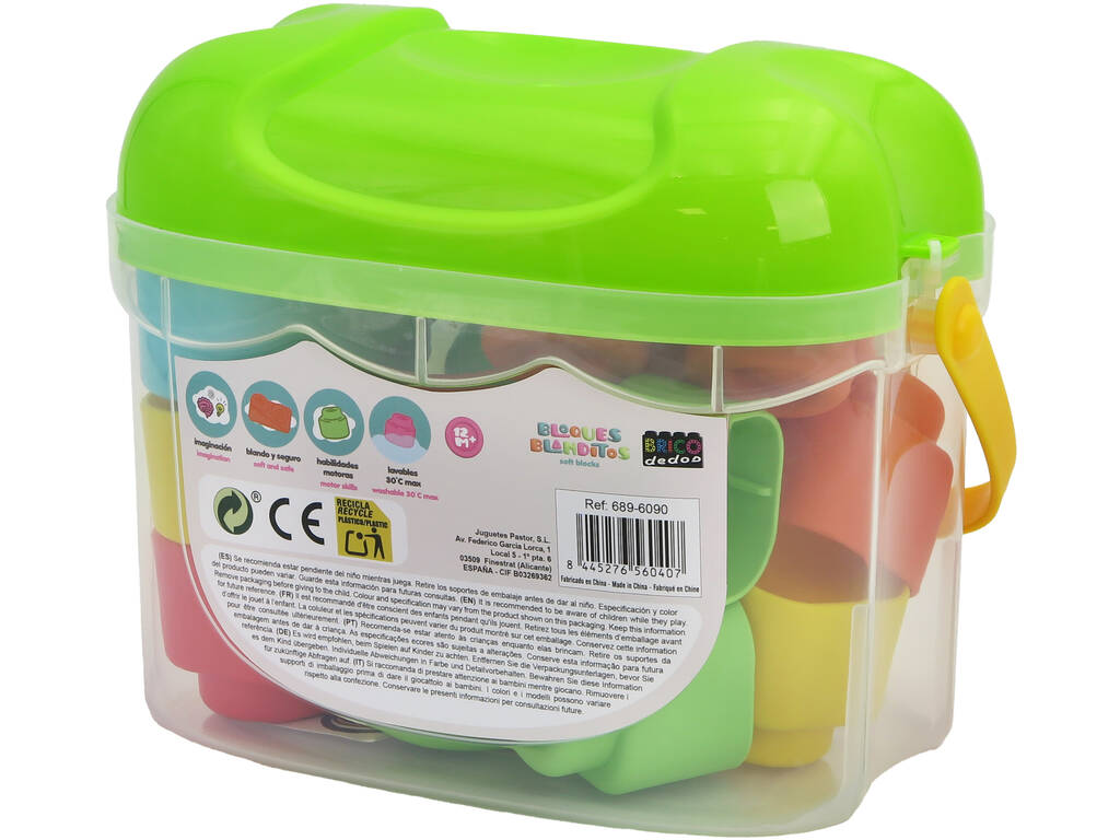 Cube avec 16 blocs de construction souples